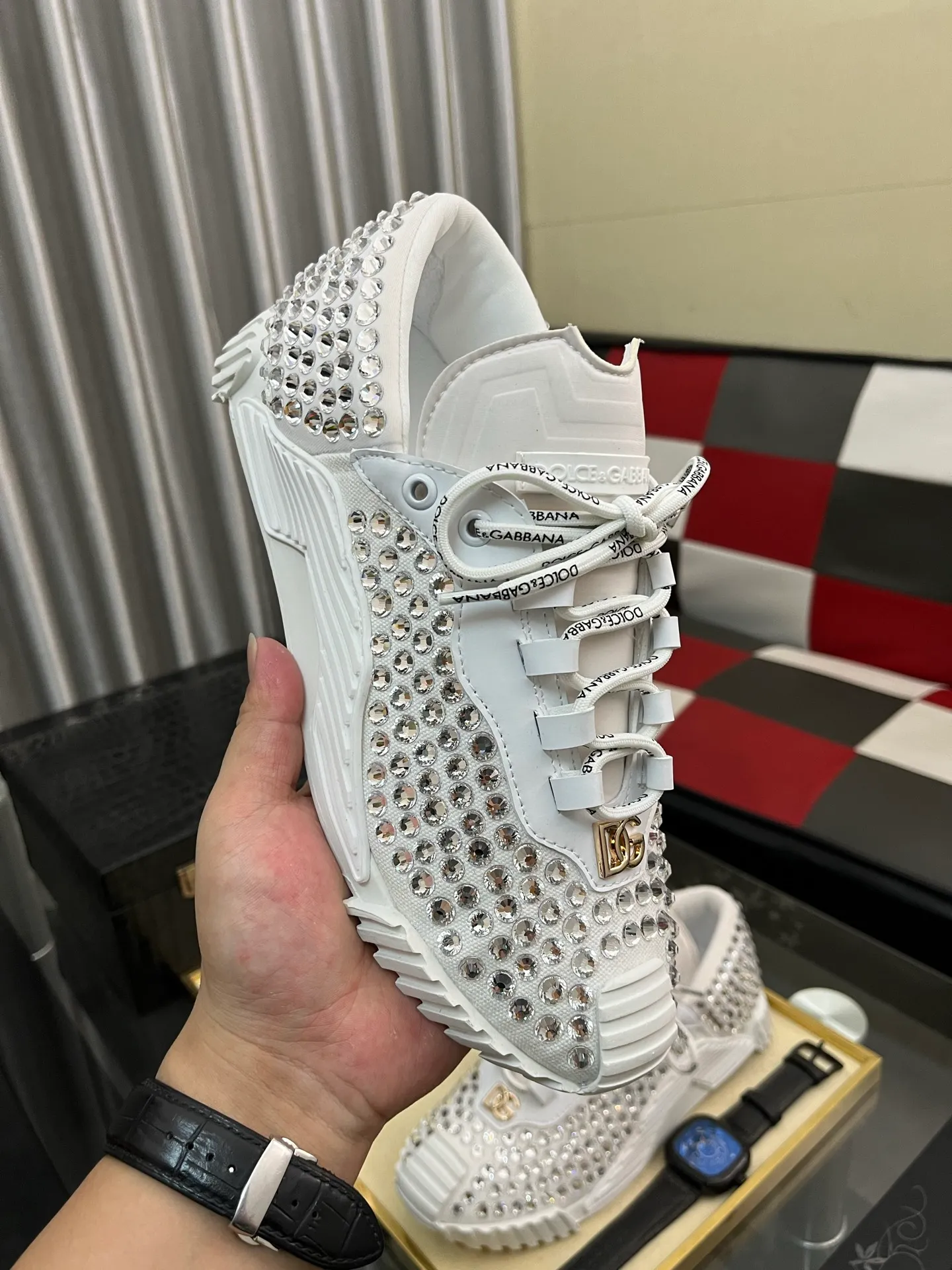 Men's men's shoes 💰: 500⌚️⌚️【DG～】couple casual shoes 2025z cabinet sales simultaneously 🔶Size: 36-44 #️⃣ 🔷2 colors🔜The upper is made of multi-material splicing➕Mesh lining, comfortable and breathable, sole: original comfortable and wear-resistant outsole, ⚠️real thing📱photographed🎬real thing is better📢📢📢